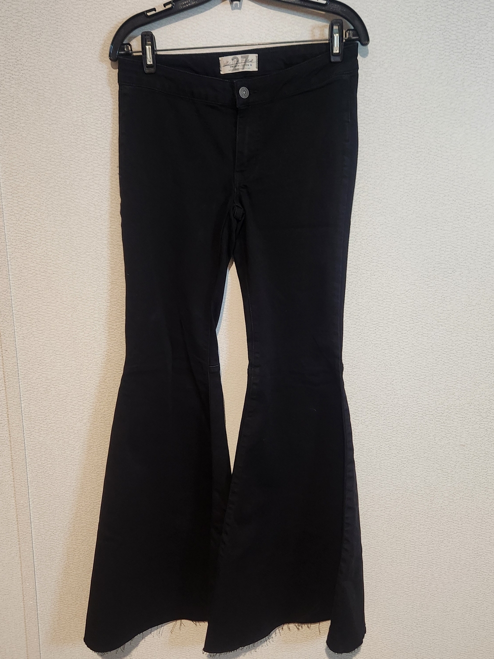 We The Free Black Low Rise Flare Jeans Size 27 Retro 70's